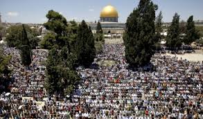 Ramadan's second Friday prayer at al-Aqsa